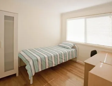 Quarto para alugar com cama de casal em Melbourne