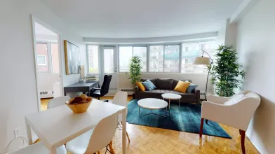 Alojamiento con 3 habitaciones en Montréal
