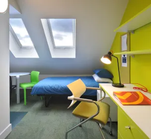 Zimmer mit Doppelbett zu vermieten Newcastle Upon Tyne