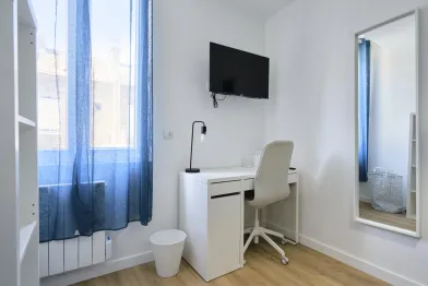 Cheap private room in Amiens