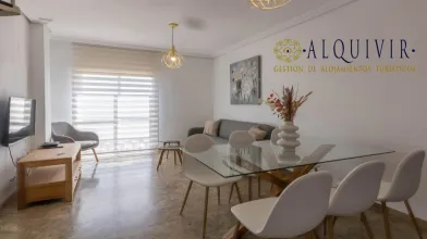 Komplette Wohnung voll möbliert in Córdoba