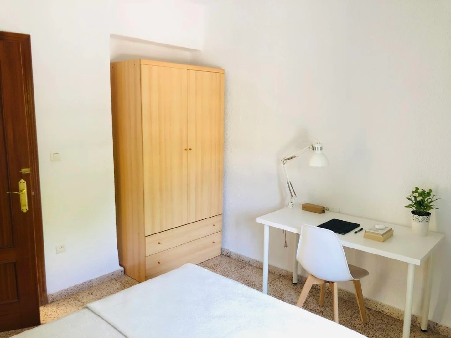 Luminoso e moderno appartamento a Granada