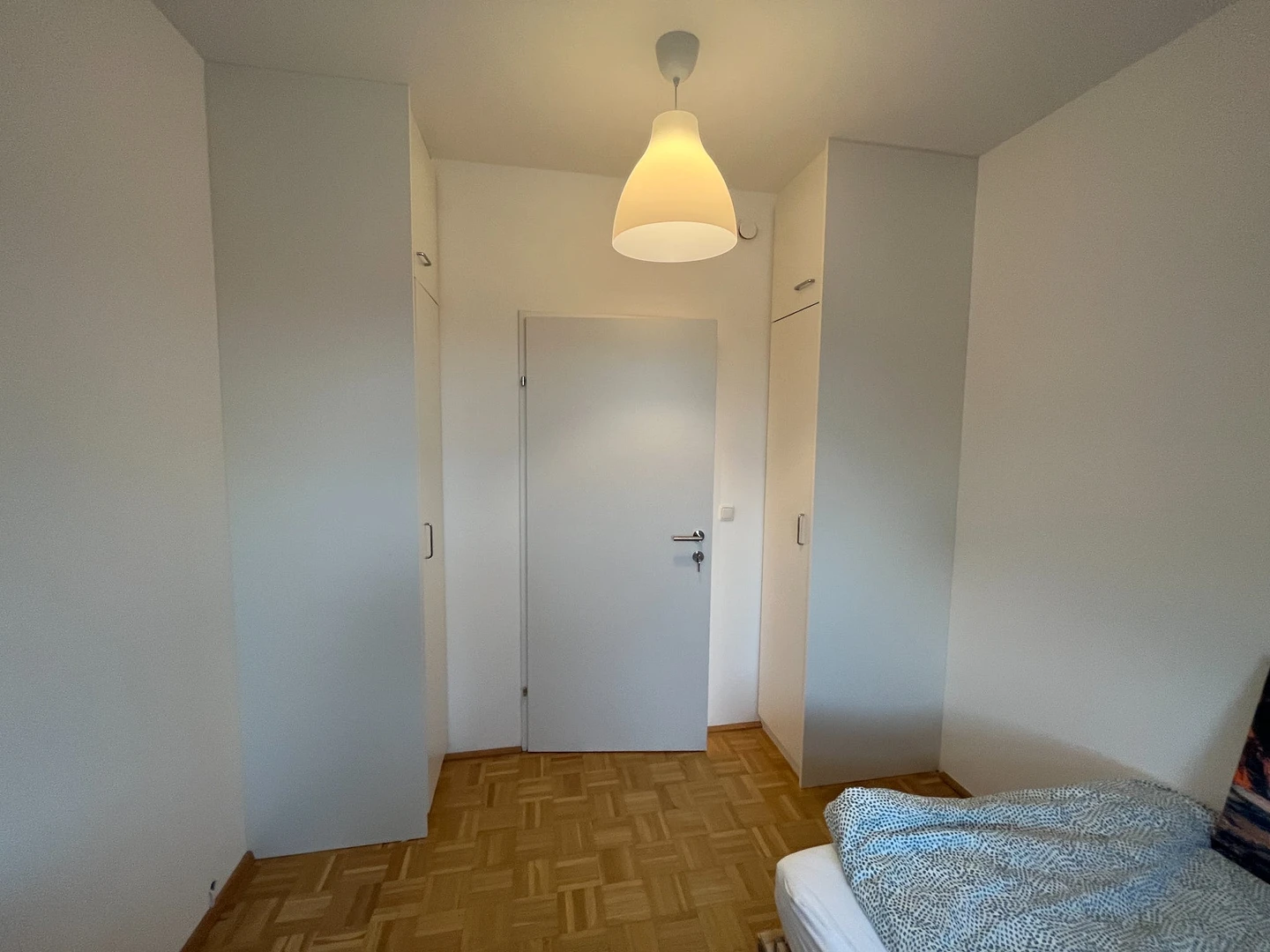 Habitación privada muy luminosa en Linz