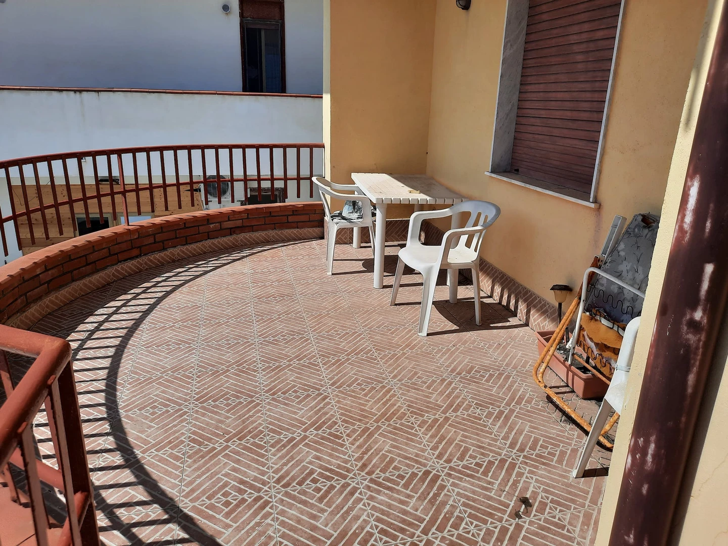 Room for rent with double bed Catania
