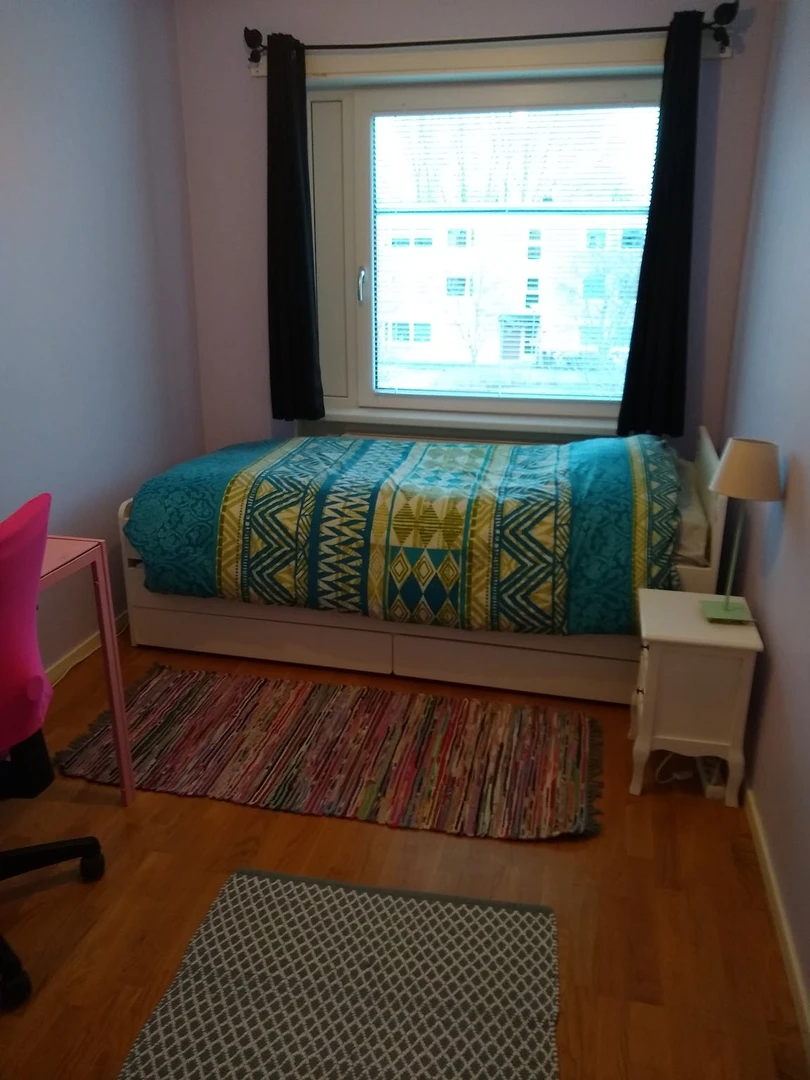 Stanza in affitto in appartamento condiviso a Uppsala
