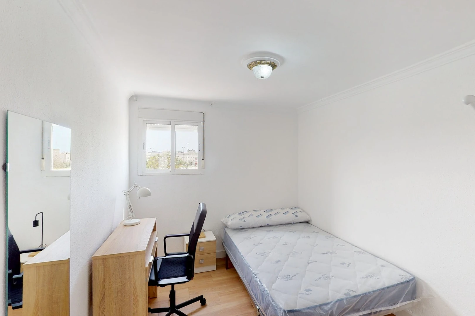 Zimmer mit Doppelbett zu vermieten Jerez De La Frontera