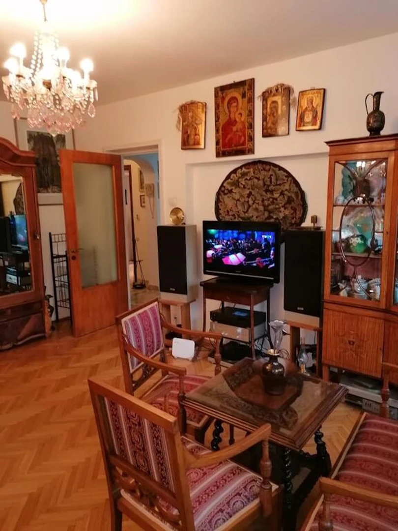 Apartamento moderno y luminoso en Bucarest