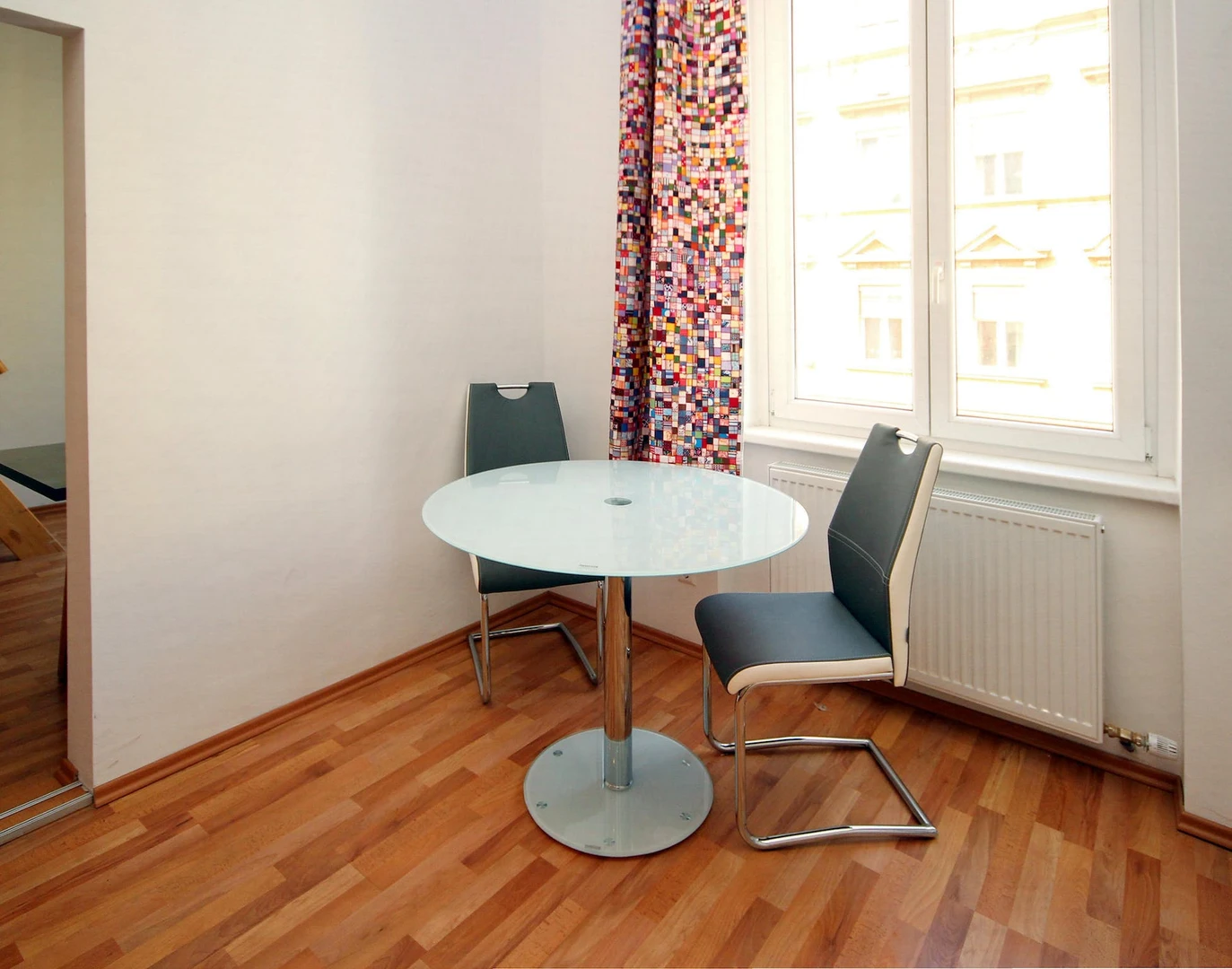 Entire fully furnished flat in Linz