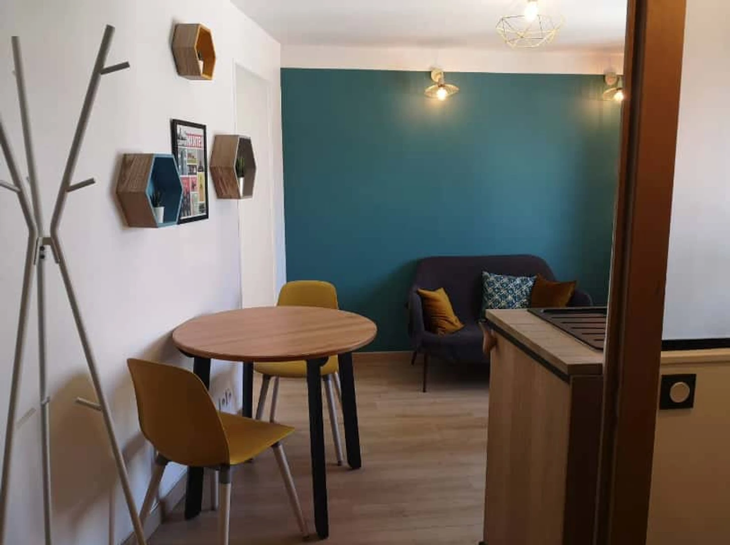 Accommodation with 3 bedrooms in Nantes