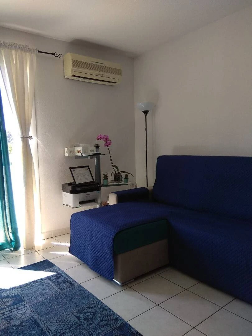 Room for rent with double bed Toulon