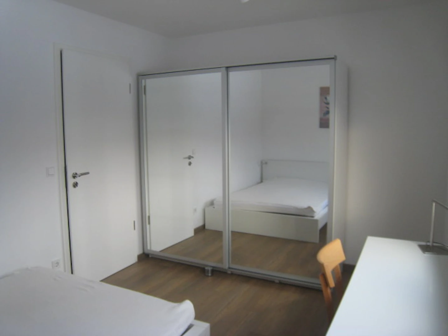 Chambre à louer dans un appartement en colocation à Eschborn