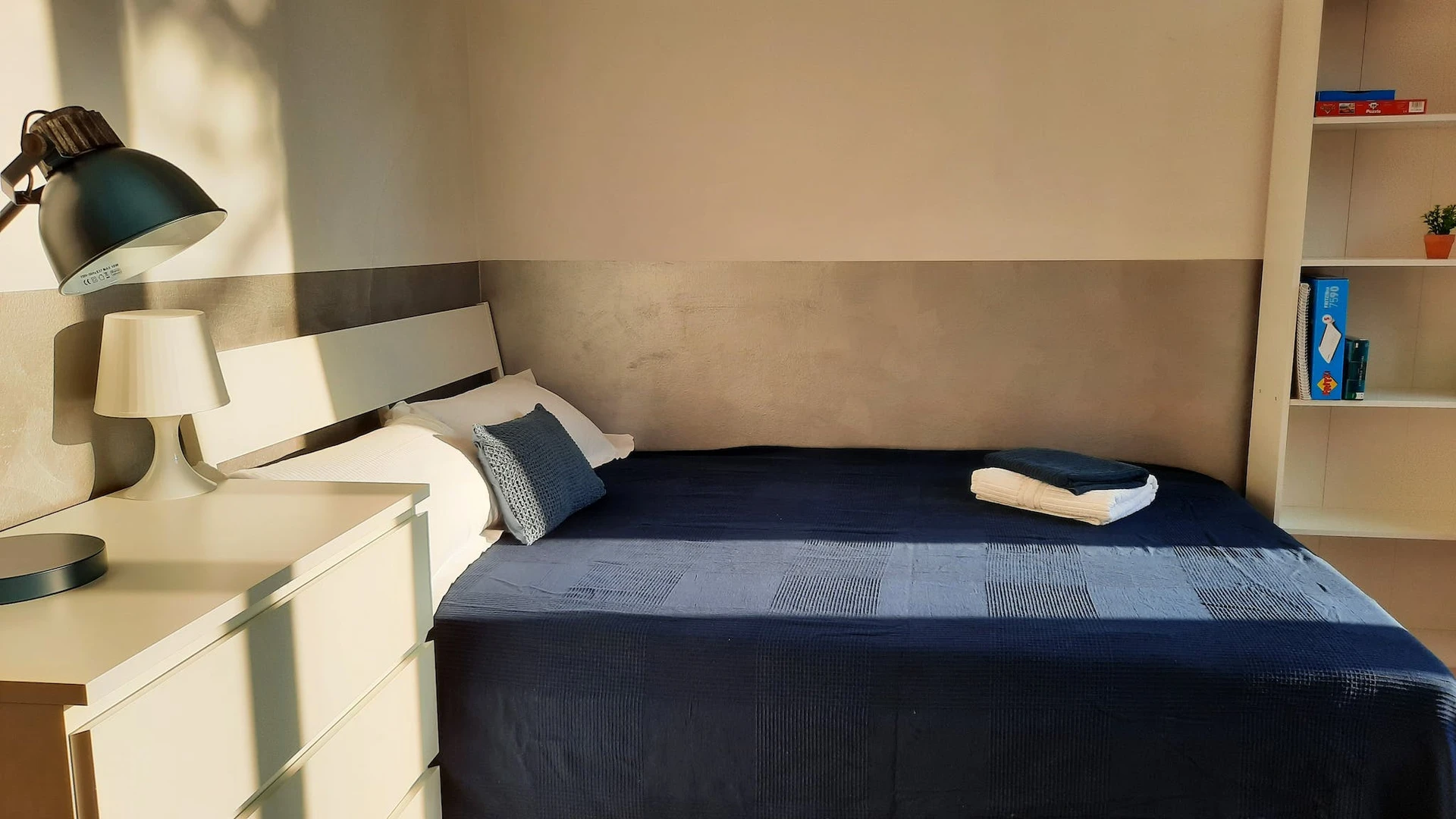 Pokój do wynajęcia z podwójnym łóżkiem w Bergamo