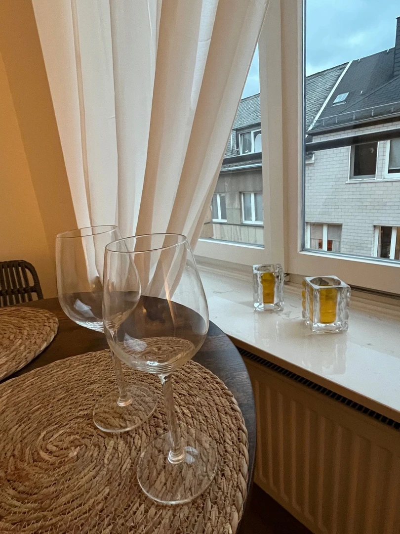 Renting rooms by the month in Koblenz