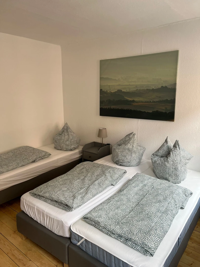 Quarto para alugar com cama de casal em Erlangen