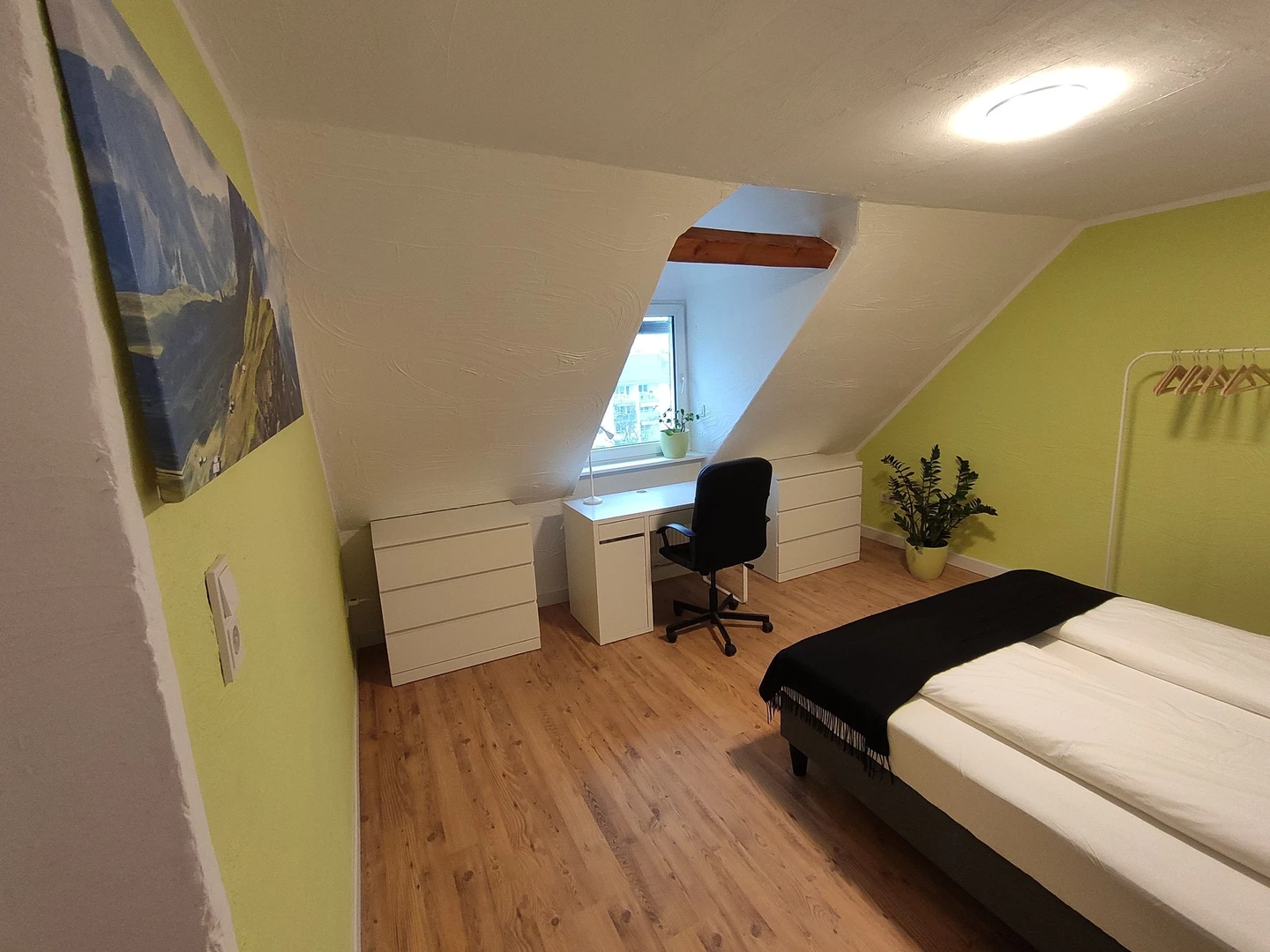 Ludwigshafen Am Rhein de çift kişilik yataklı kiralık oda