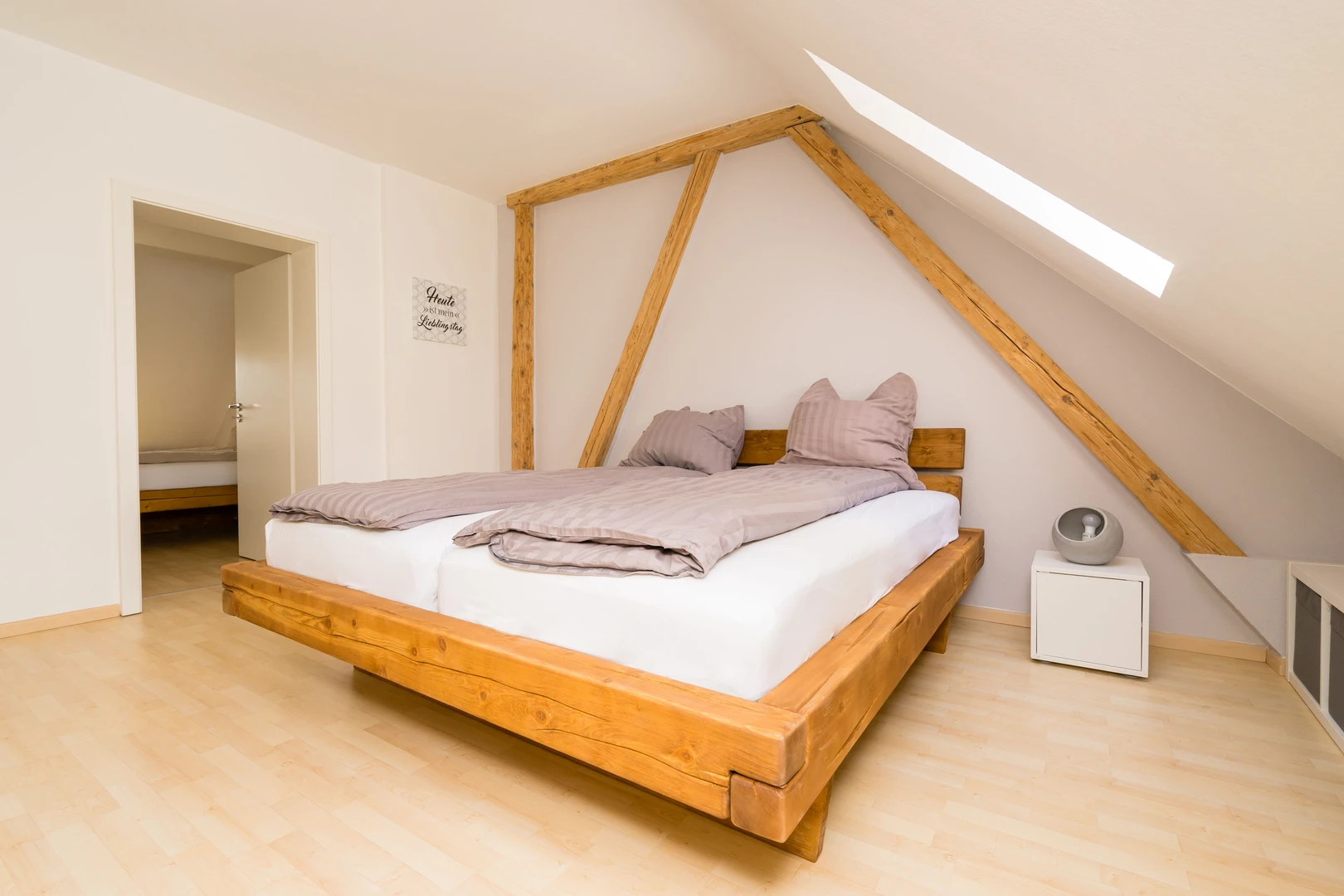 Chambre à louer avec lit double Wiesbaden