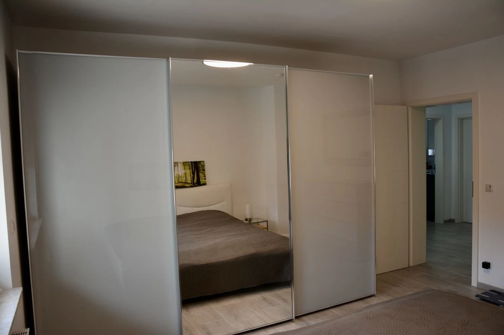 Zimmer mit Doppelbett zu vermieten Neuss