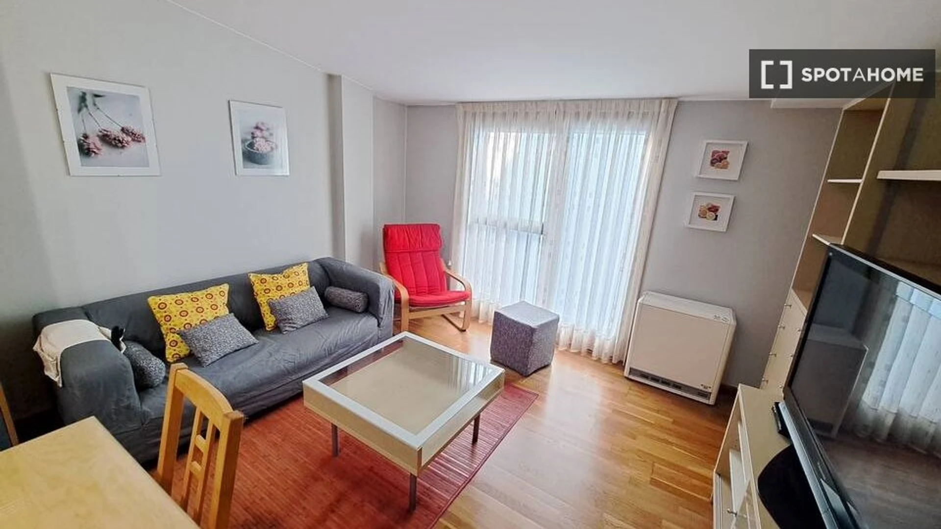 Accommodation with 3 bedrooms in Vigo