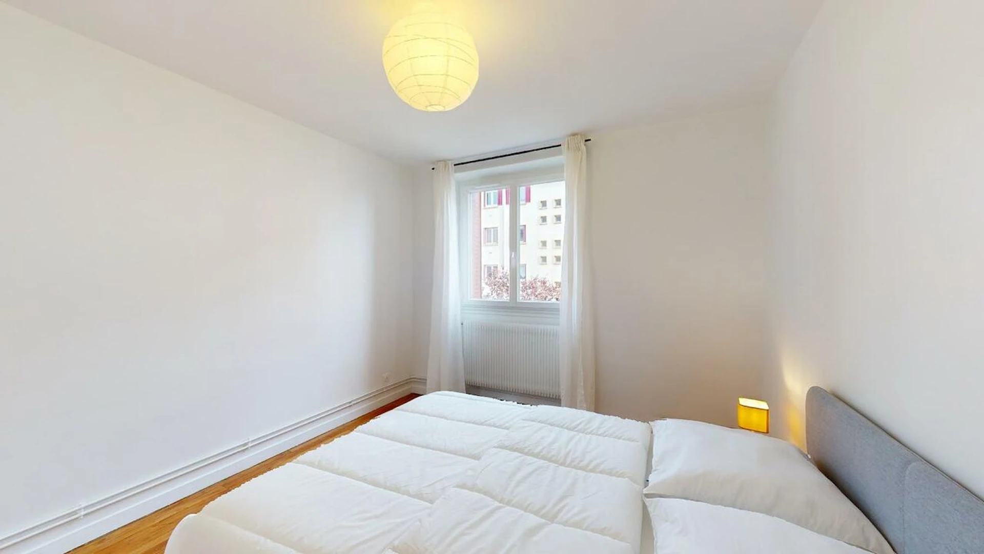 Two bedroom accommodation in Dijon