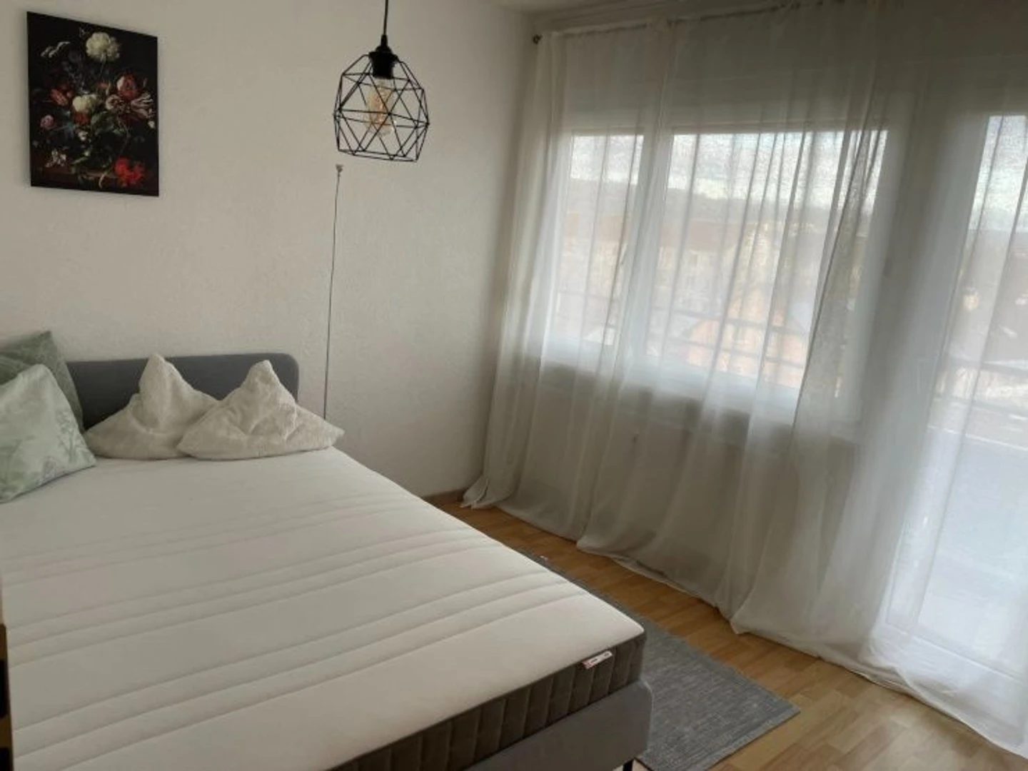 Cheap private room in Basel