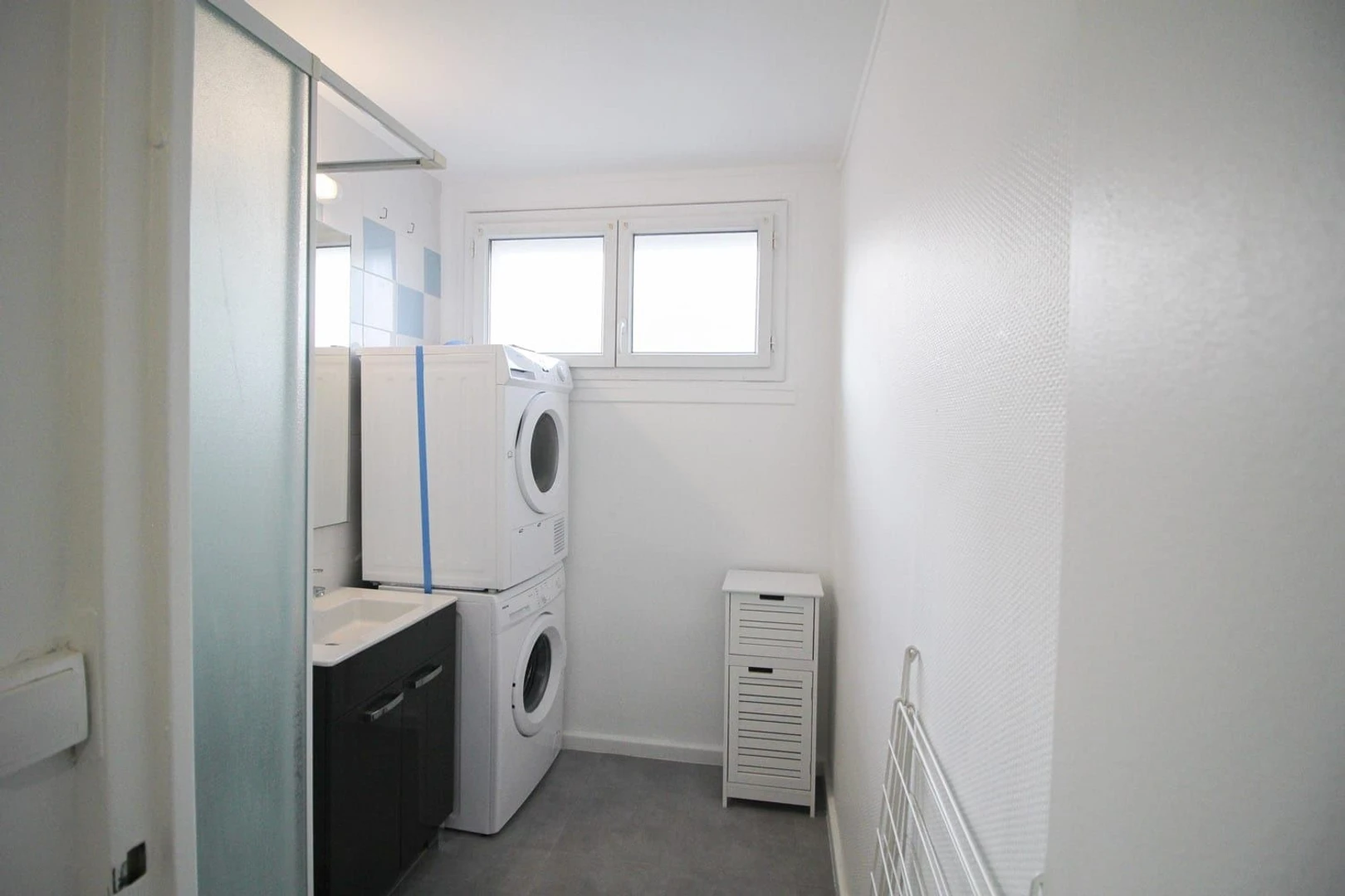 Room for rent in a shared flat in Villeurbanne