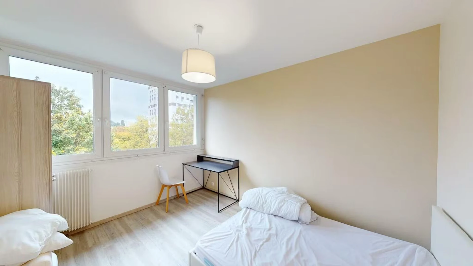 Zimmer mit Doppelbett zu vermieten Limoges