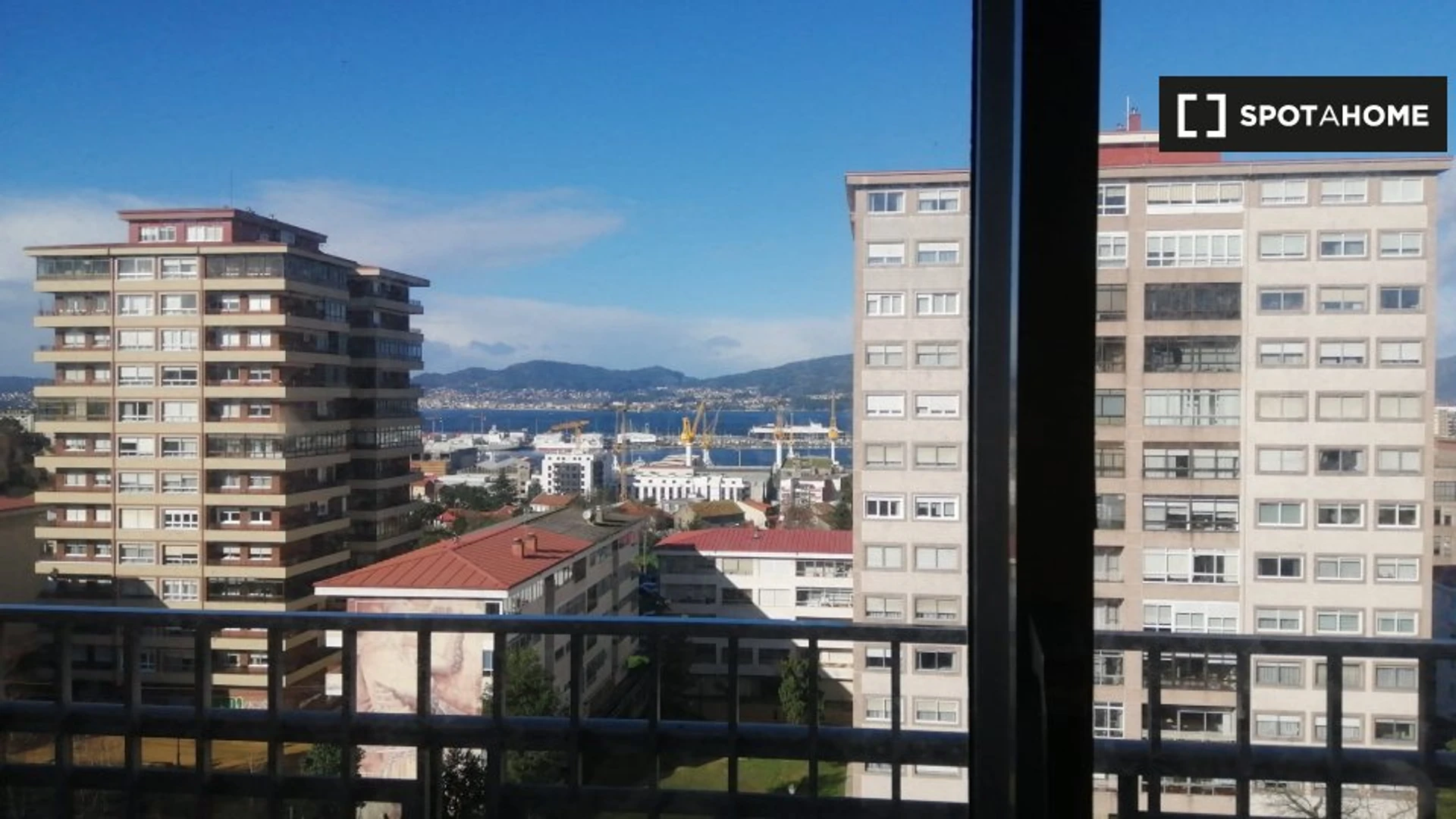 Modern and bright flat in Vigo