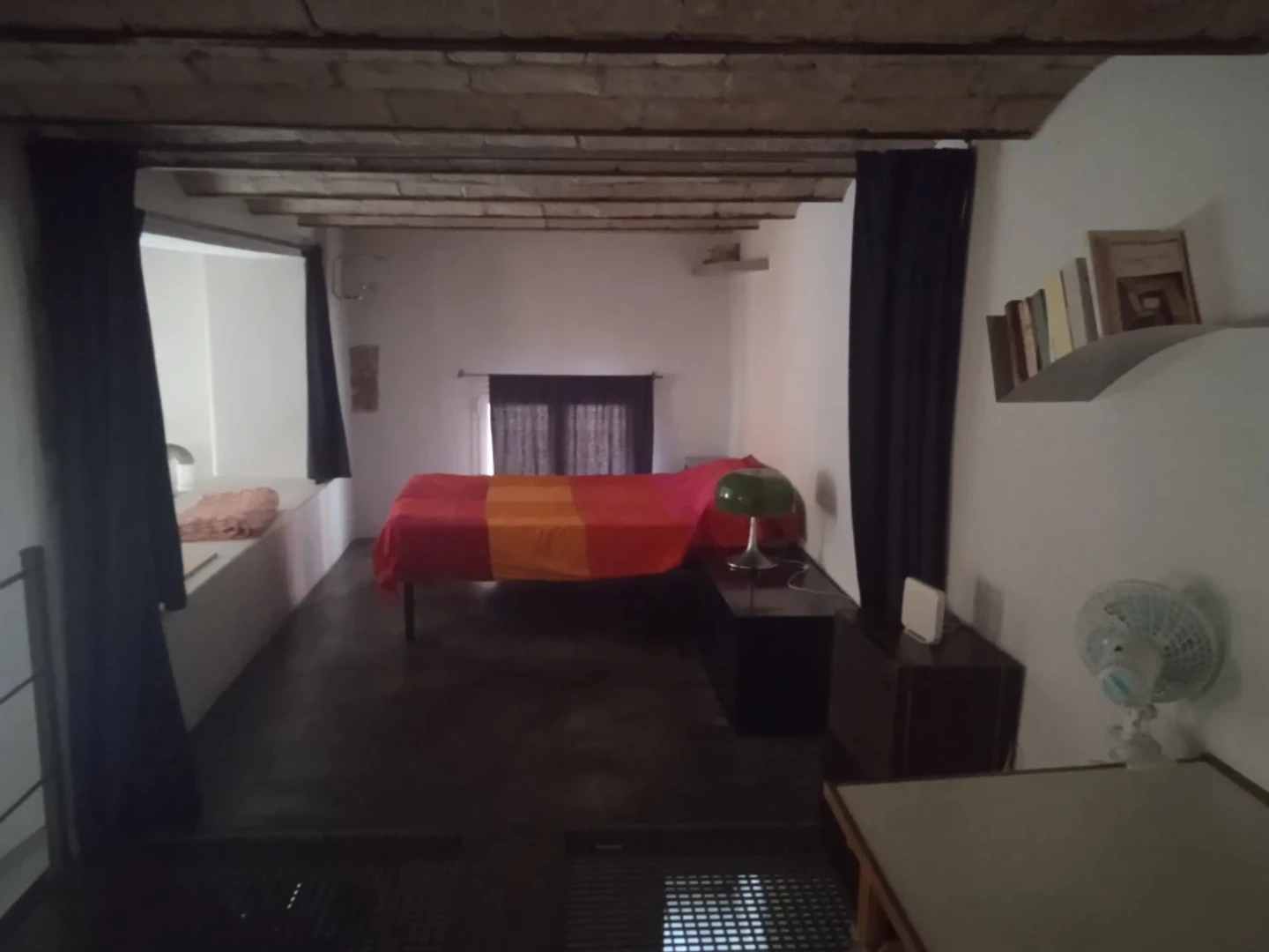 Two bedroom accommodation in Rome