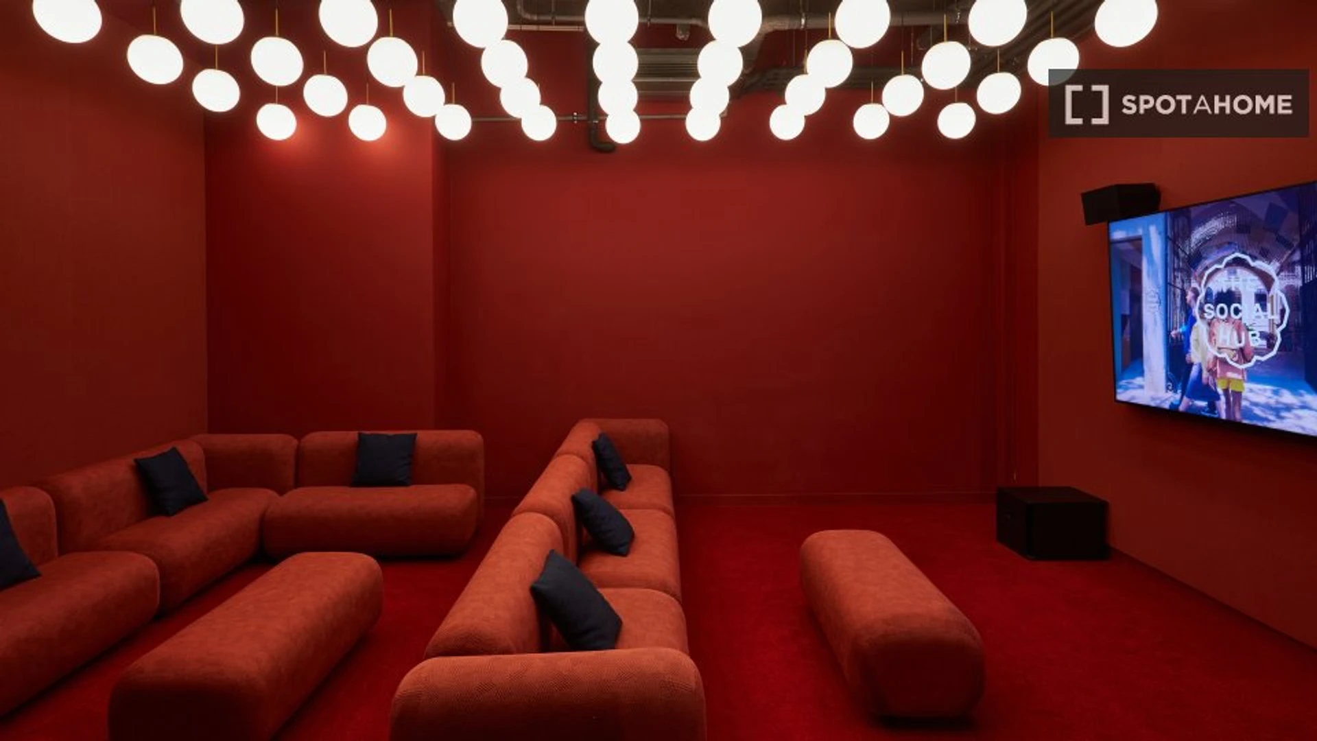 Toulouse içinde aydınlık özel oda