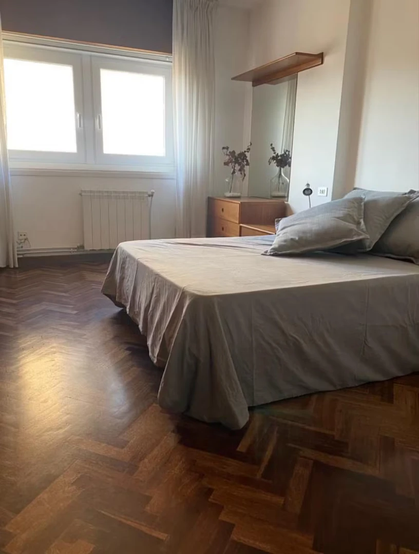 Alquiler de habitación en piso compartido en Ferrol