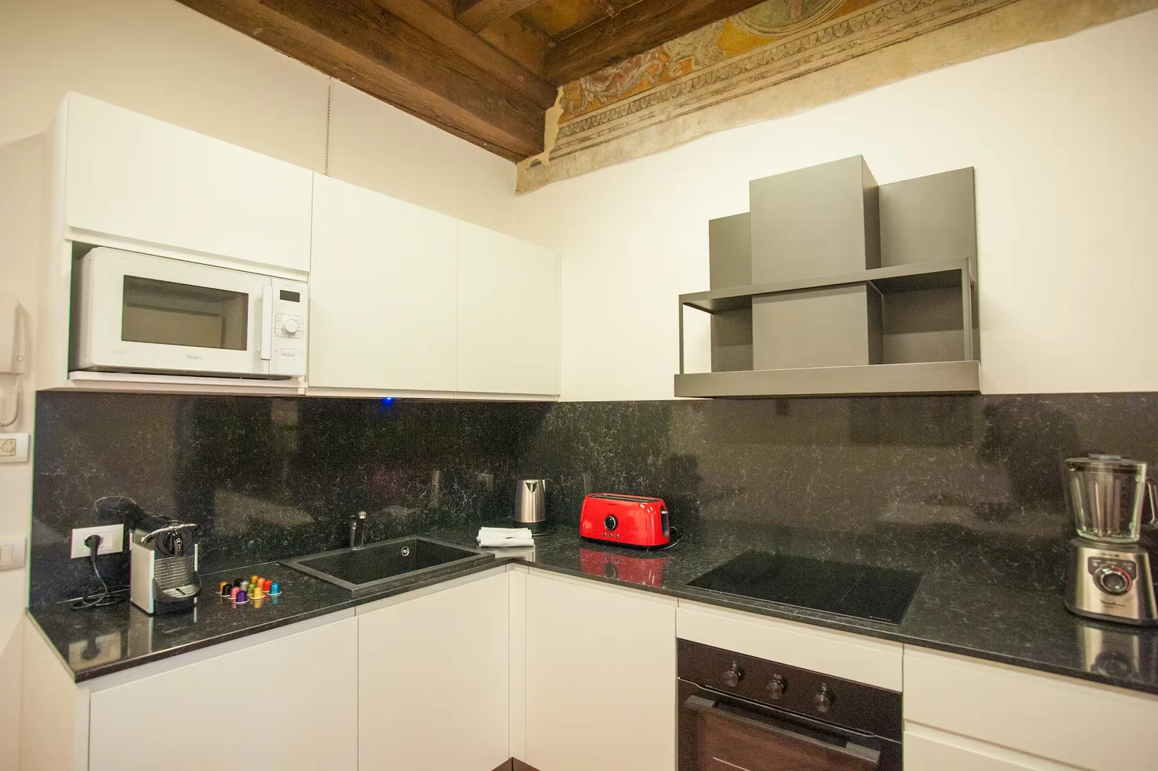 Apartamento moderno y luminoso en Verona