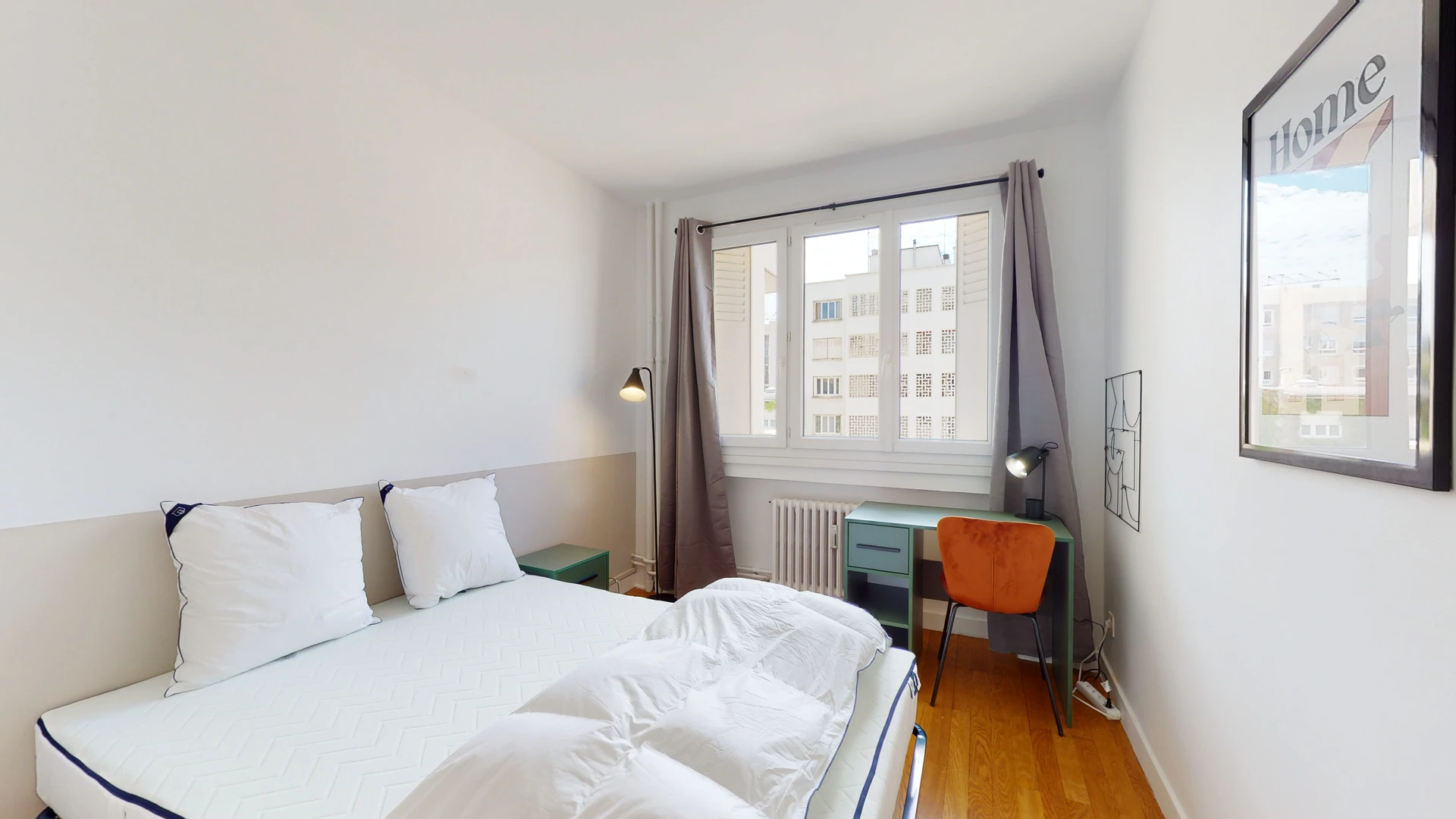 Helles Privatzimmer in Lyon