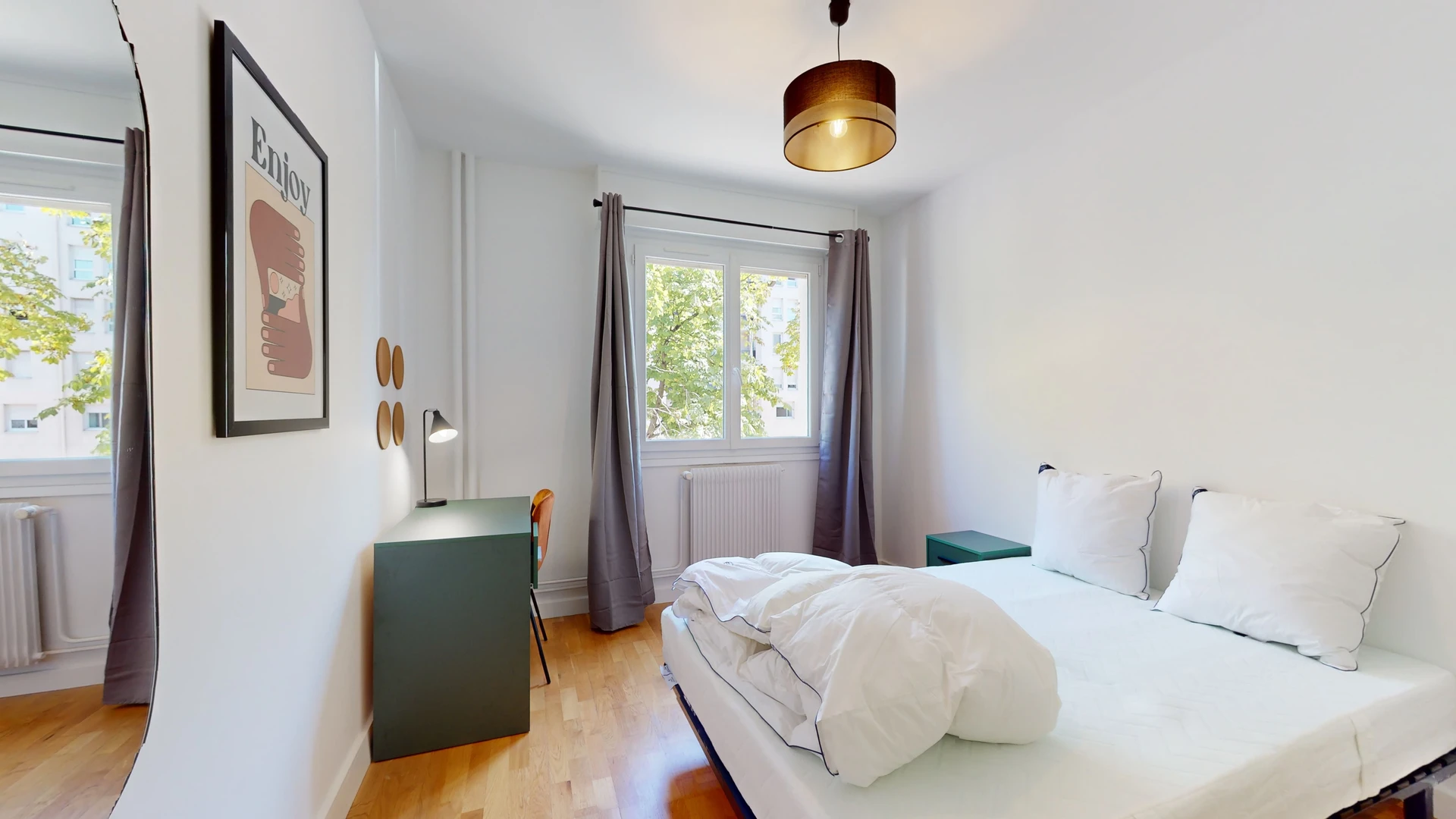 Zimmer mit Doppelbett zu vermieten Villeurbanne