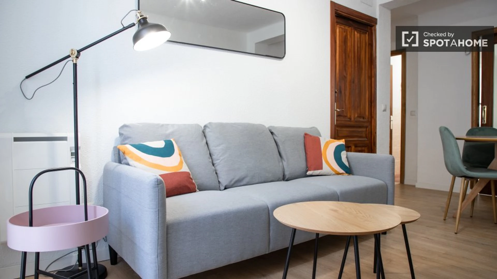 Chambre à louer dans un appartement en colocation à Móstoles