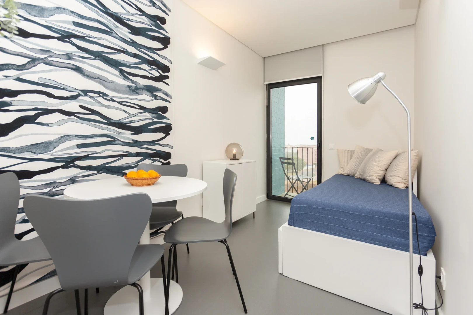 Great studio apartment in Estoril