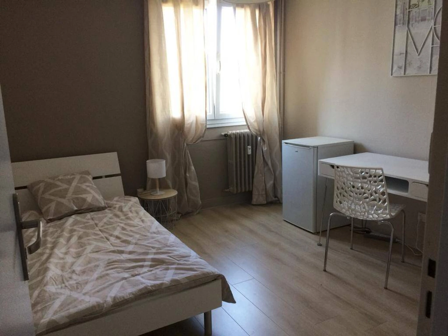 Room for rent with double bed Besançon