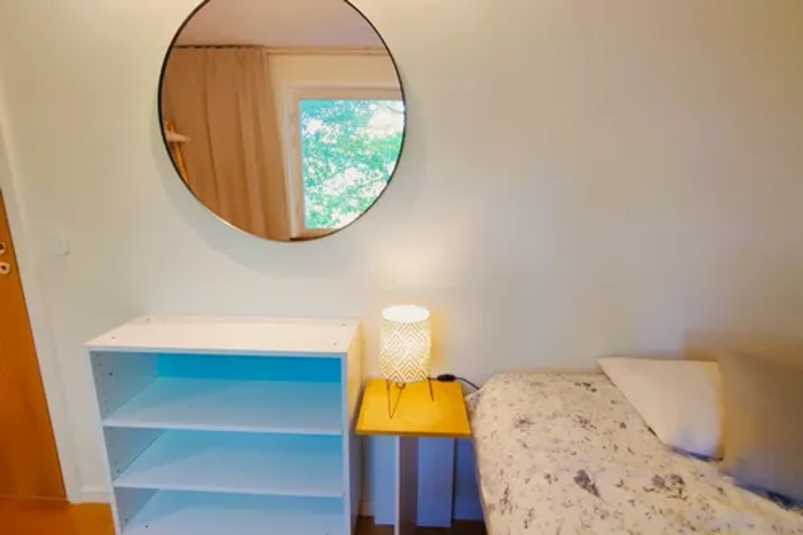 Zimmer mit Doppelbett zu vermieten Stockholm