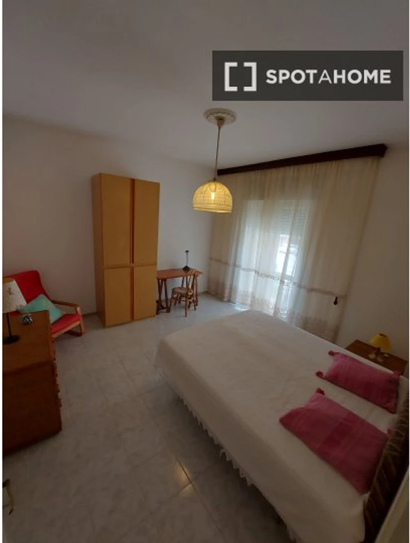 Quarto para alugar num apartamento partilhado em Perugia
