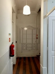 Chambre individuelle lumineuse à Coimbra