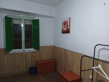 Chambre à louer dans un appartement en colocation à Torrent