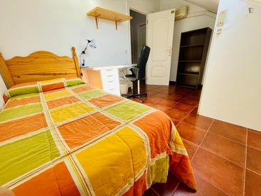 Chambre à louer avec lit double Villanueva De La Cañada