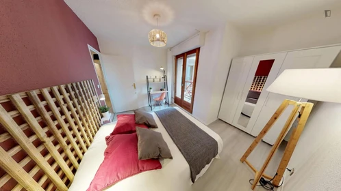 Alquiler de habitación en piso compartido en Toulouse
