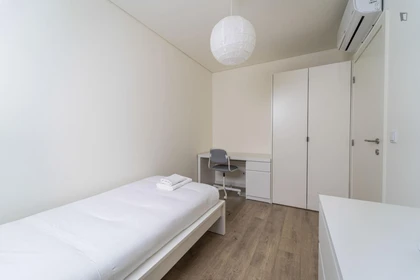 Alquiler de habitación en piso compartido en Braga