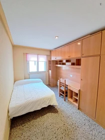 Zimmer mit Doppelbett zu vermieten Albacete