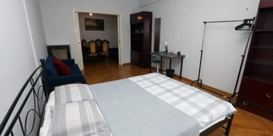 Zimmer zur Miete in einer WG in Athen