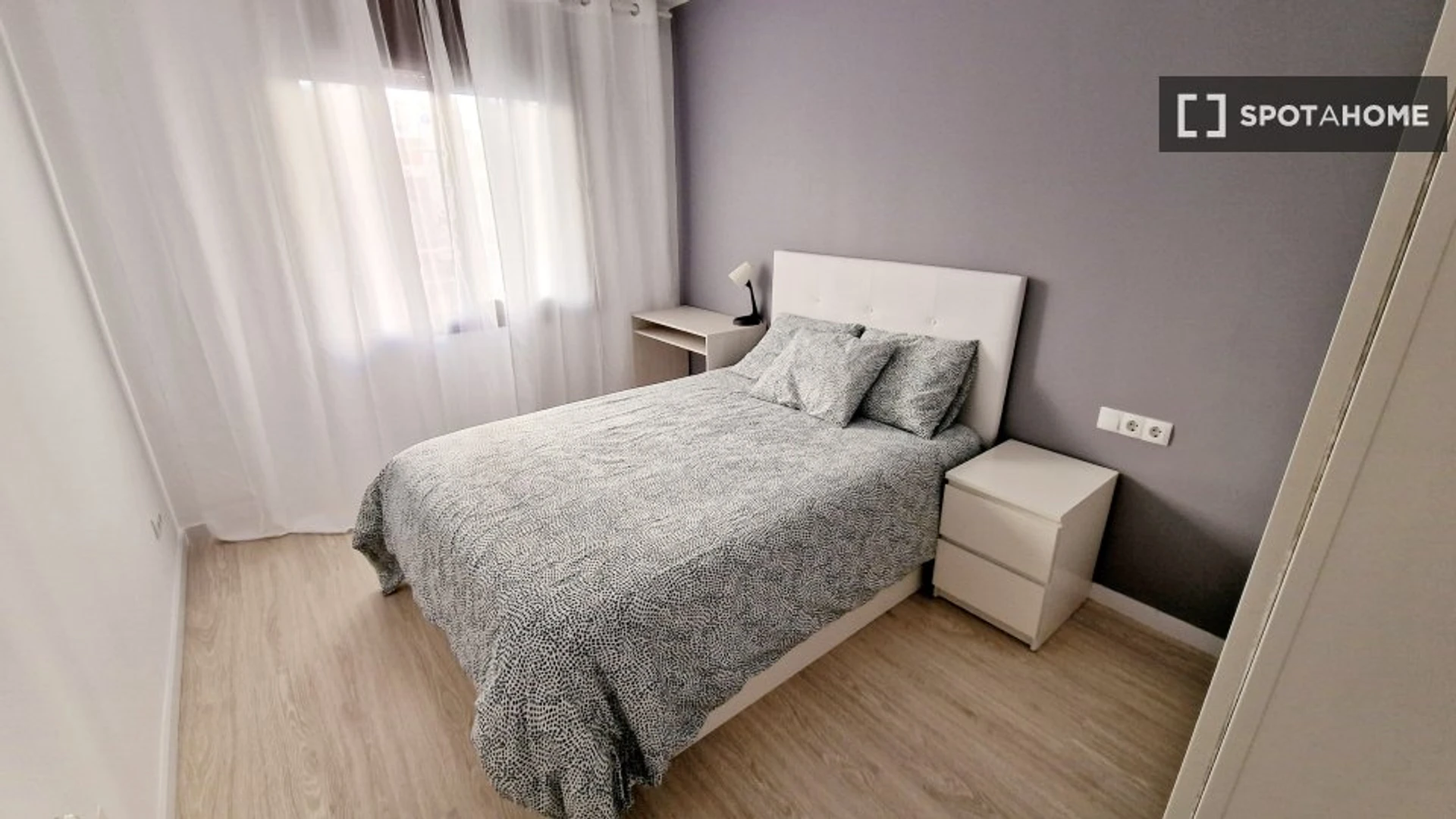 Zimmer mit Doppelbett zu vermieten Cerdanyola Del Vallès