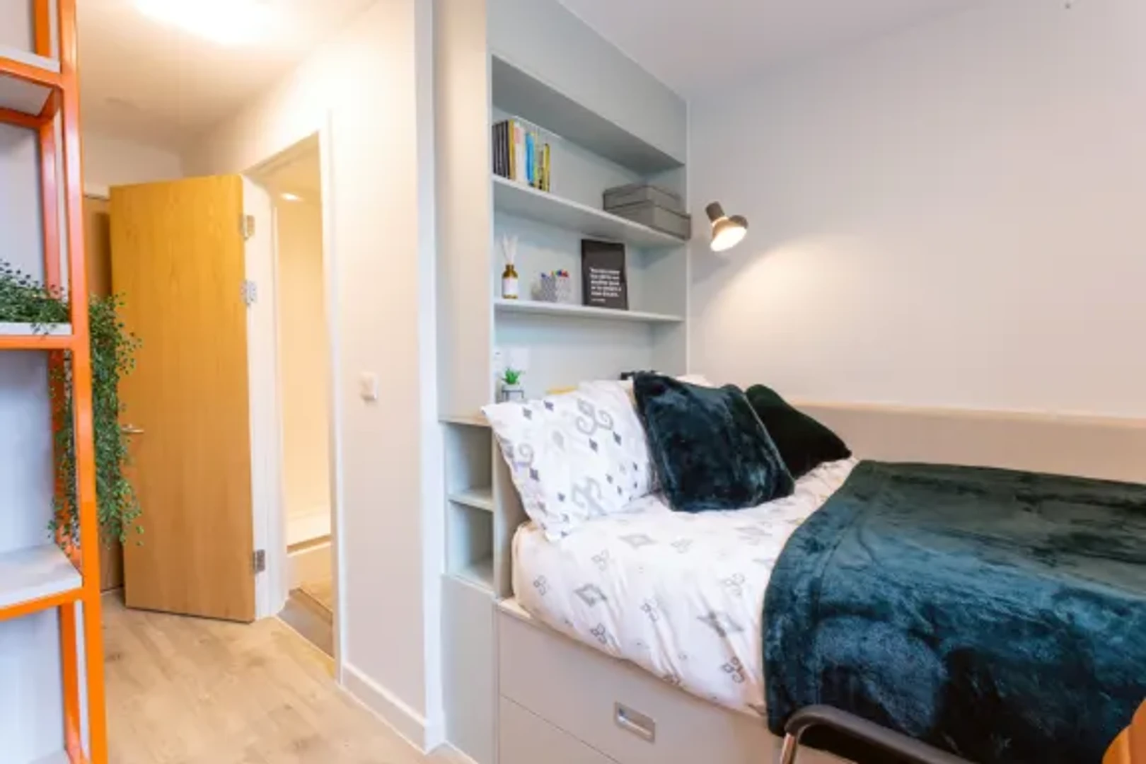 Zimmer mit Doppelbett zu vermieten Swansea