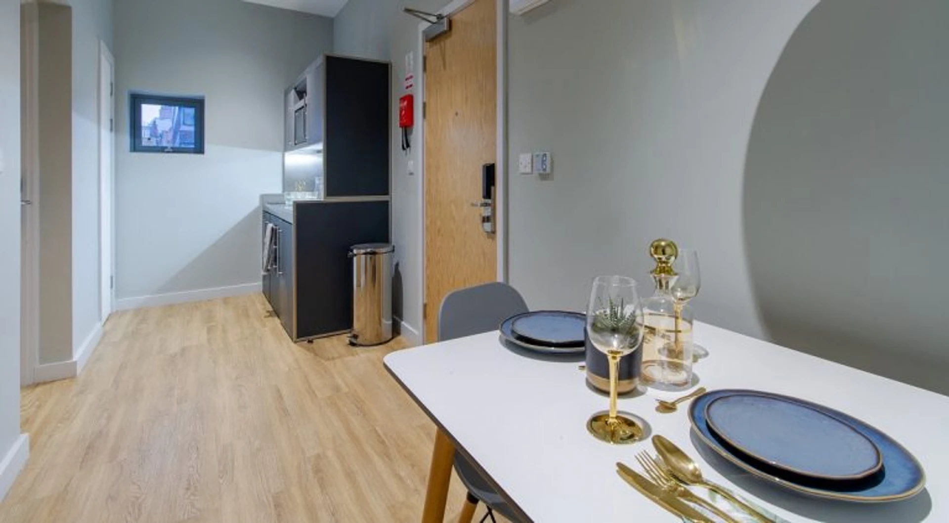 Two bedroom accommodation in Sheffield
