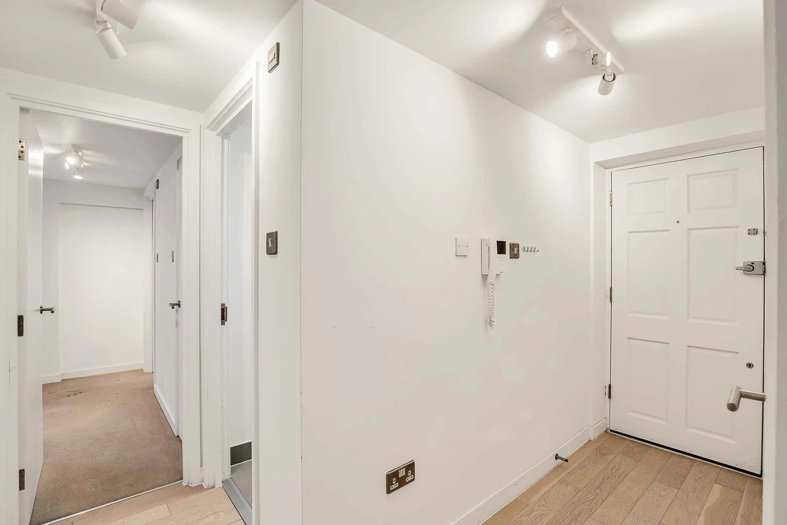 Apartamento totalmente mobilado em City Of Westminster