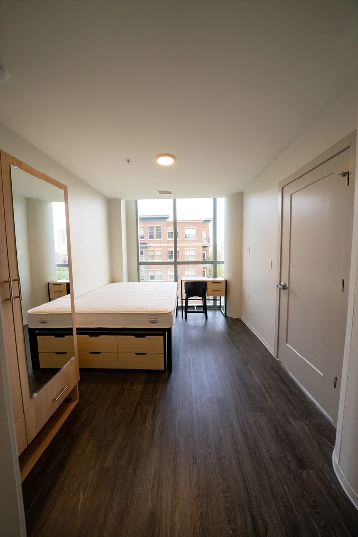Renting rooms by the month in Iowa City